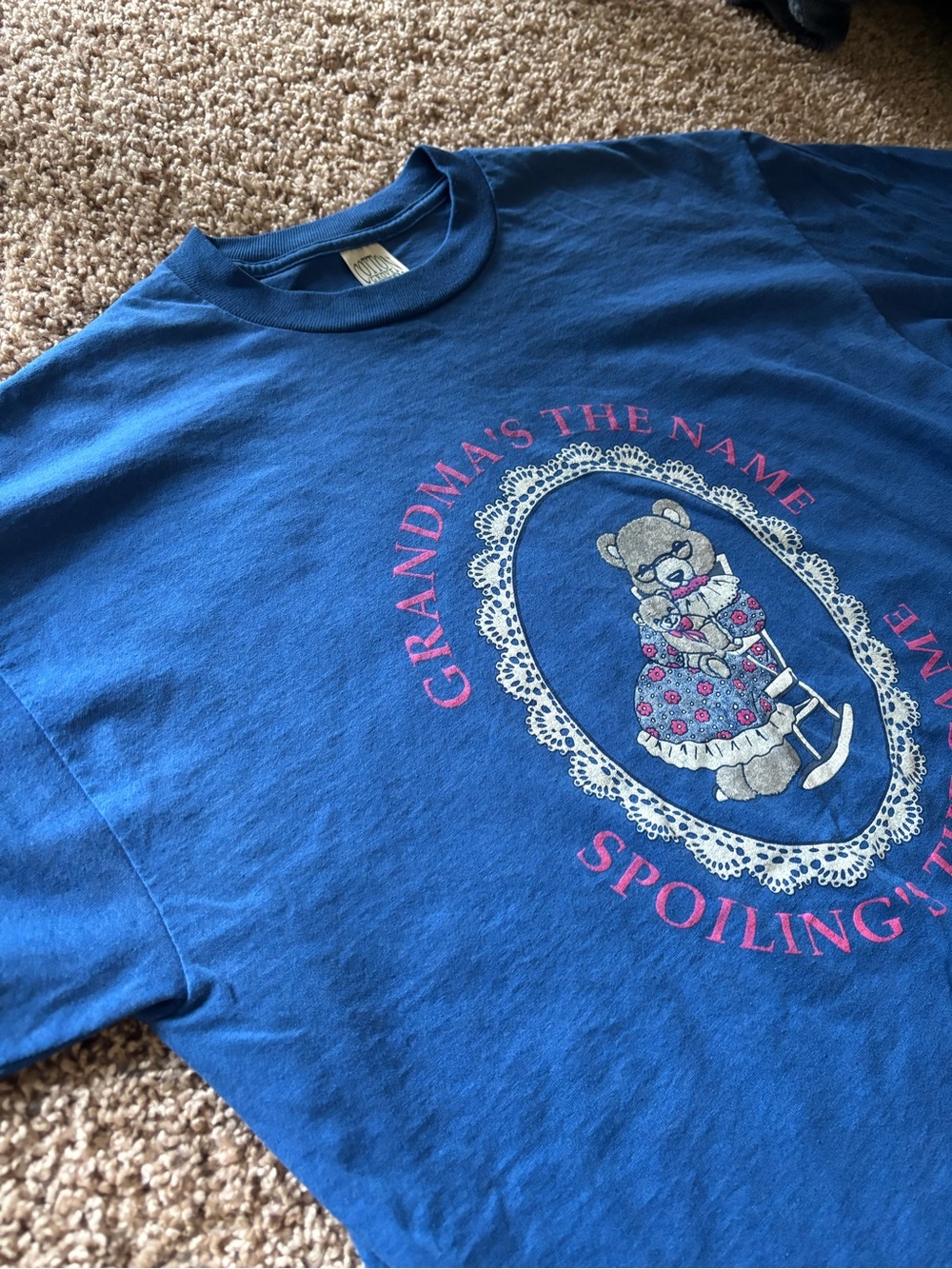 Vintage 90s Grandma Bear Tshirt